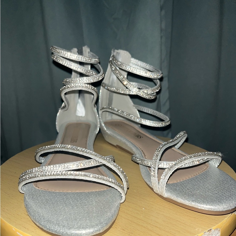 DREAM PAIRS Women’s Ankle Strap Rhinestones Low Wedge Sandals